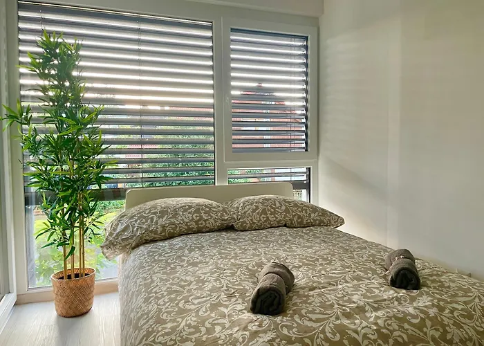 New - Free Parking - Balcony